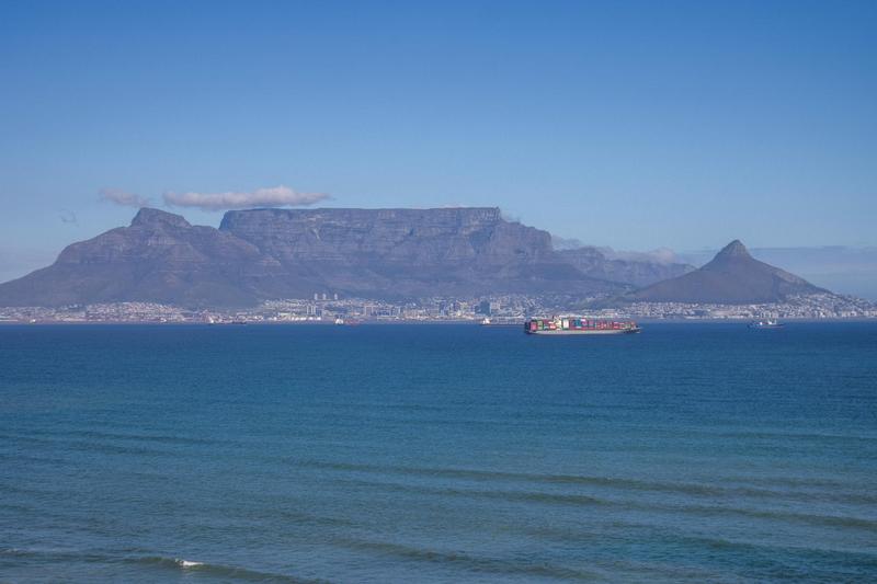 2 Bedroom Property for Sale in Bloubergstrand Western Cape